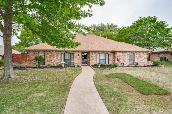 3913 Llano Drive, Plano, TX 75074