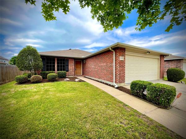 1220 Haley Lane, Burleson, TX 76028