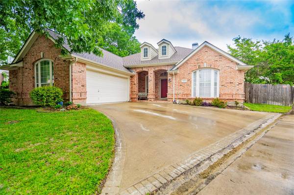 5601 Rachel Court, Arlington, TX 76017