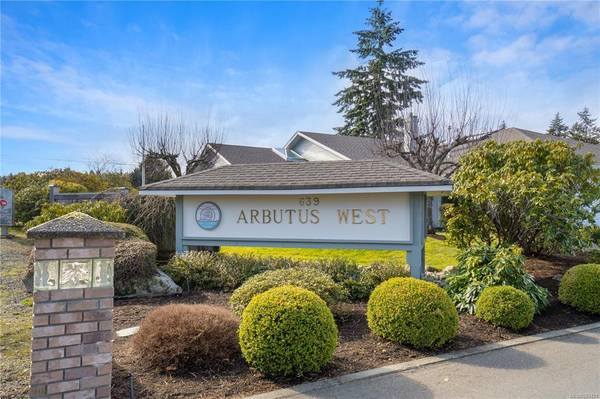 Qualicum Beach, BC V9K 1P4,639 Arbutus St #16