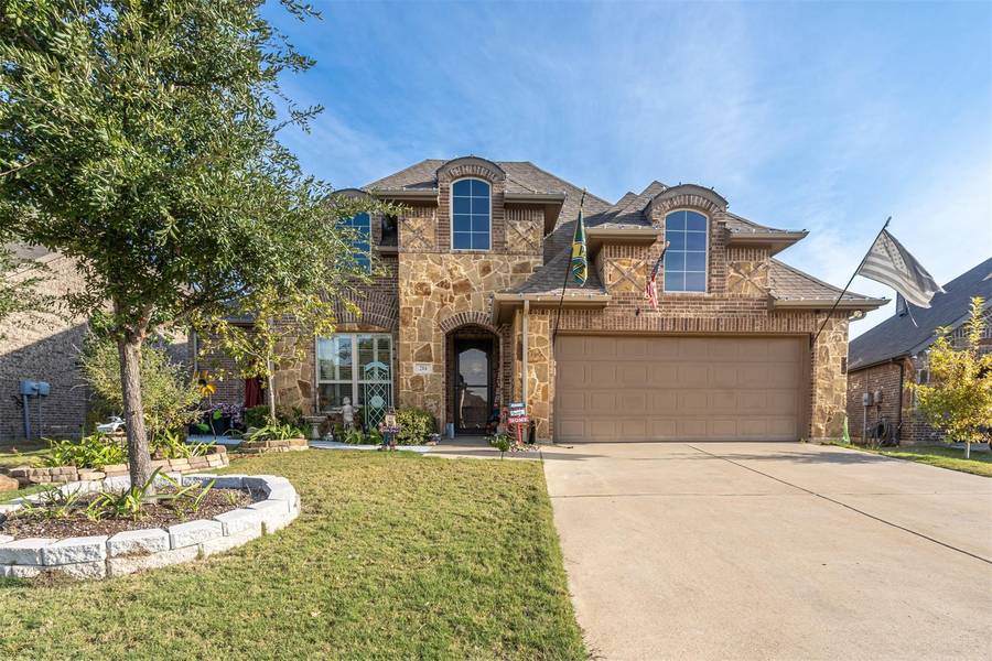 204 Chimney Rock Road, Burleson, TX 76028