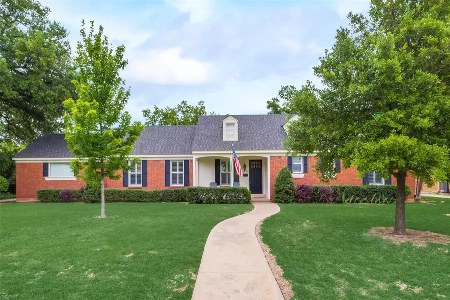 10236 Crestover Drive, Dallas, TX 75229