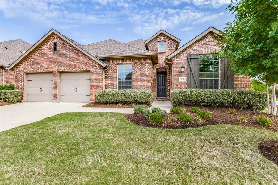 9921 Trinity Drive, Little Elm, TX 75068