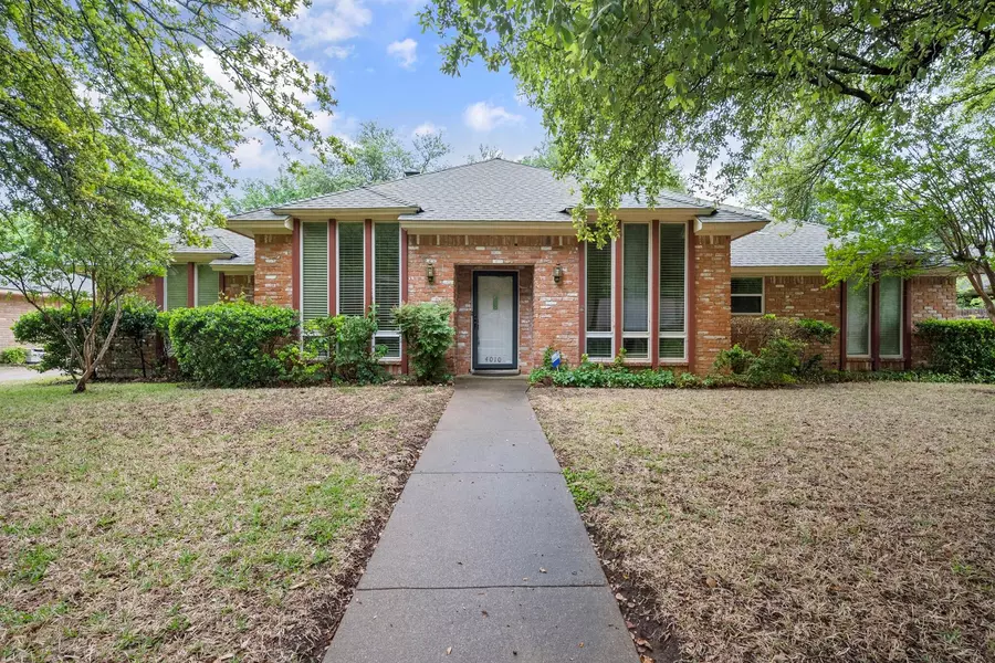 4010 Three Oaks Drive, Arlington, TX 76016