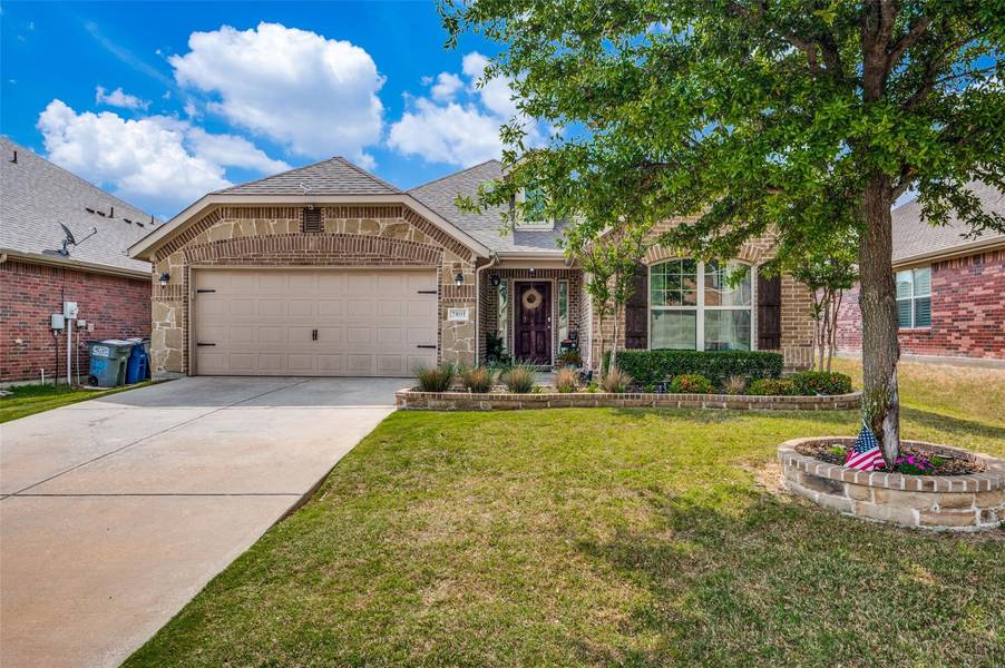 2801 Waterfall Lane, Little Elm, TX 75068