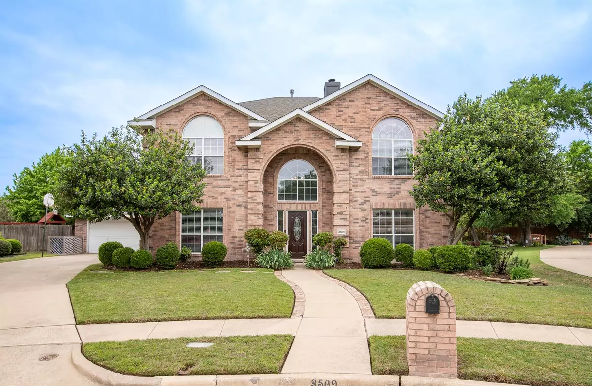 Rowlett, TX 75088,3509 Mistletoe Lane