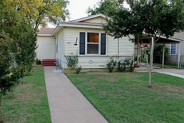 Hurst, TX 76053,237 Elm Street