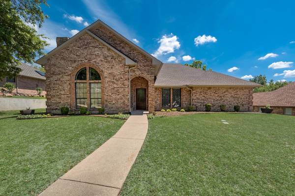 1611 Amesbury Lane, Rockwall, TX 75087