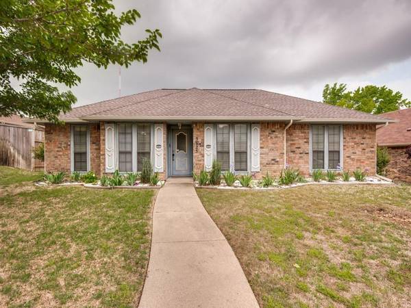 3125 Regency, Carrollton, TX 75007