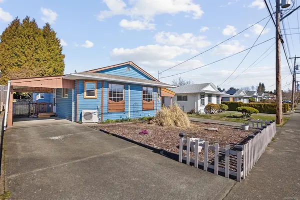 Courtenay, BC V9N 8J2,2222 5th St E