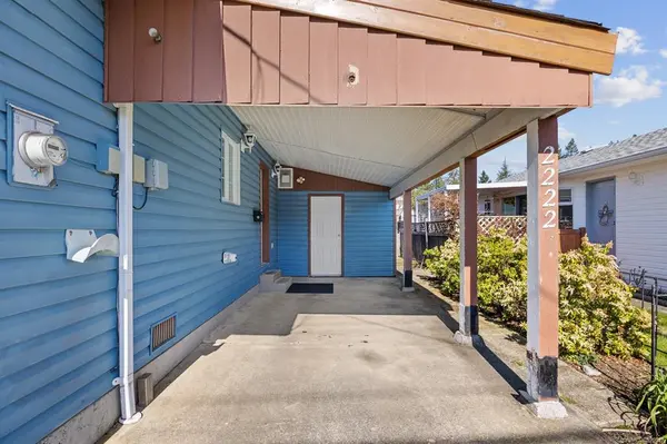 Courtenay, BC V9N 8J2,2222 5th St E