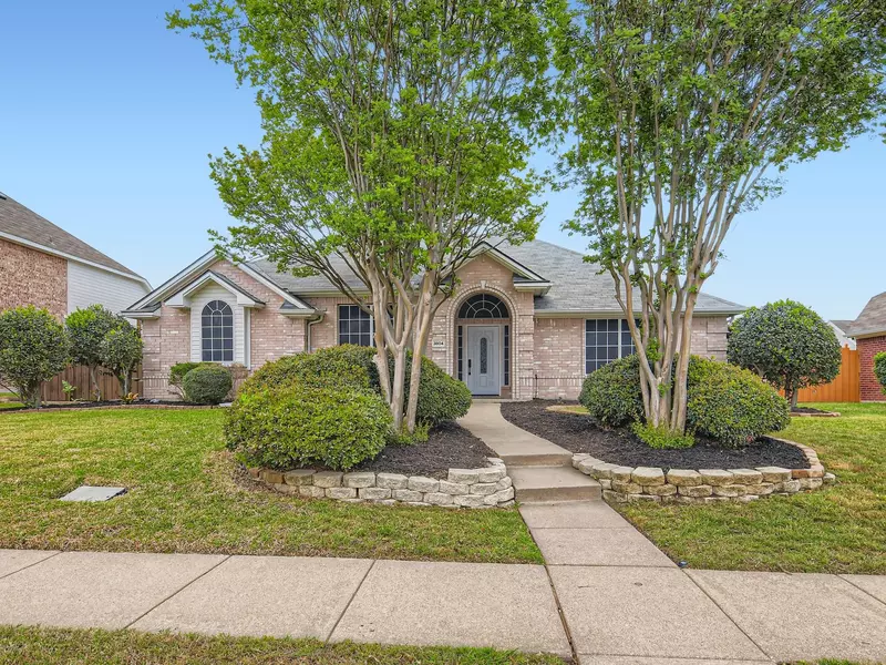 3804 Warwick Lane, Richardson, TX 75082