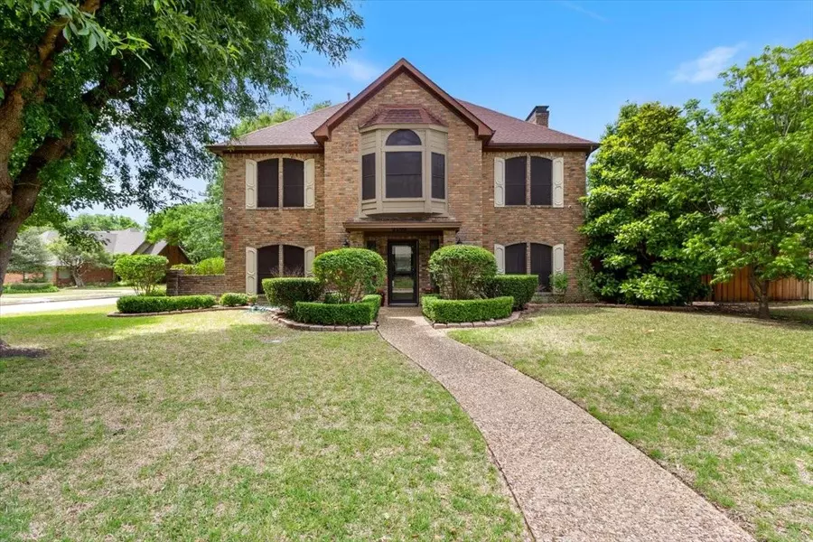 2200 Cardinal Drive, Plano, TX 75023