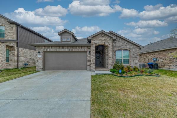 721 Wilmott Terrace, Fort Worth, TX 76247