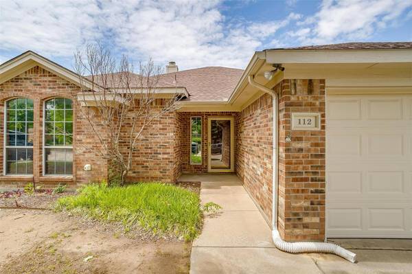 112 Adams Drive, Crowley, TX 76036