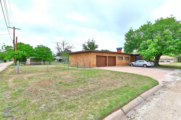 Abilene, TX 79601,602 E North 22nd Street