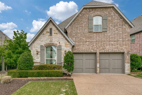 624 Royal Minister Boulevard, Lewisville, TX 75056