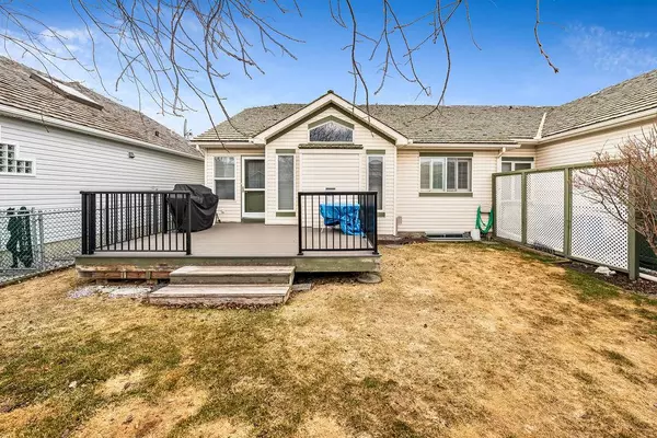 Calgary, AB T2X 3N4,93 Chaparral Villas SE