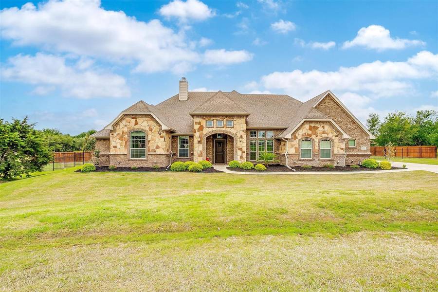 120 Chris Court, Hudson Oaks, TX 76087