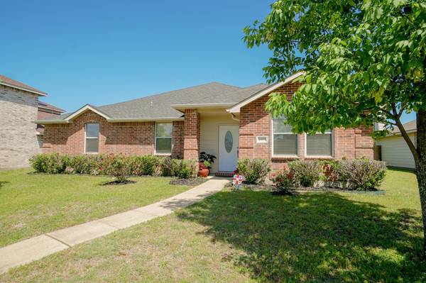 2803 Deerborn Street, Wylie, TX 75098