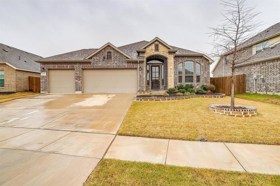 111 Olympic Lane, Forney, TX 75126