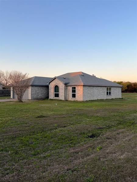 122 Stainback Court, Red Oak, TX 75154