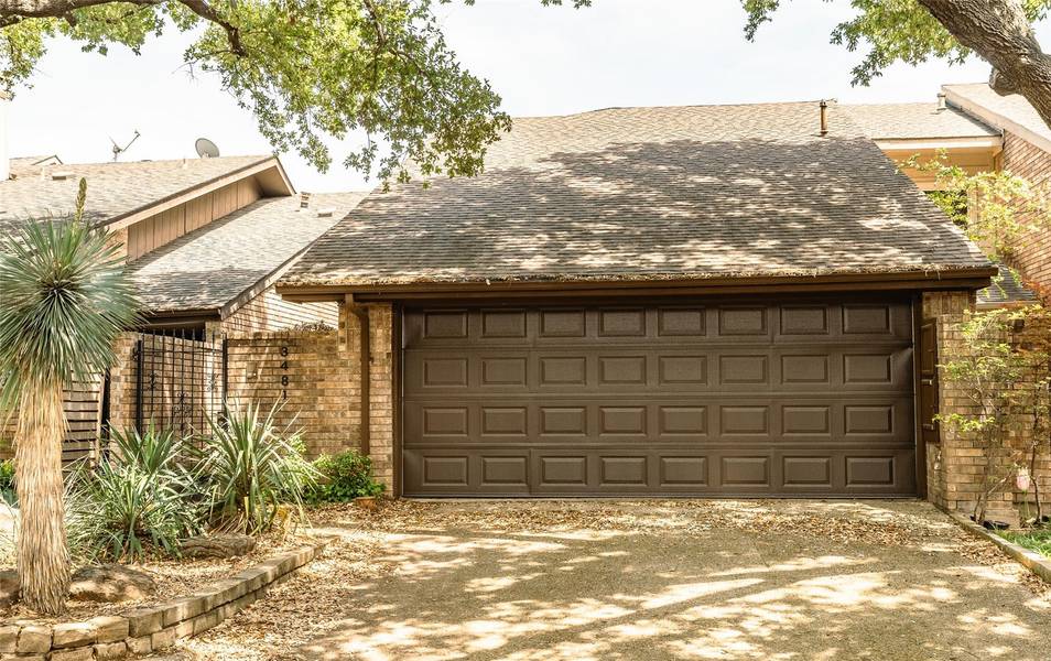 3481 Courtyard Circle, Farmers Branch, TX 75234