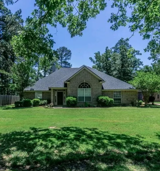 4034 Pinewood Street, Benton, LA 71006