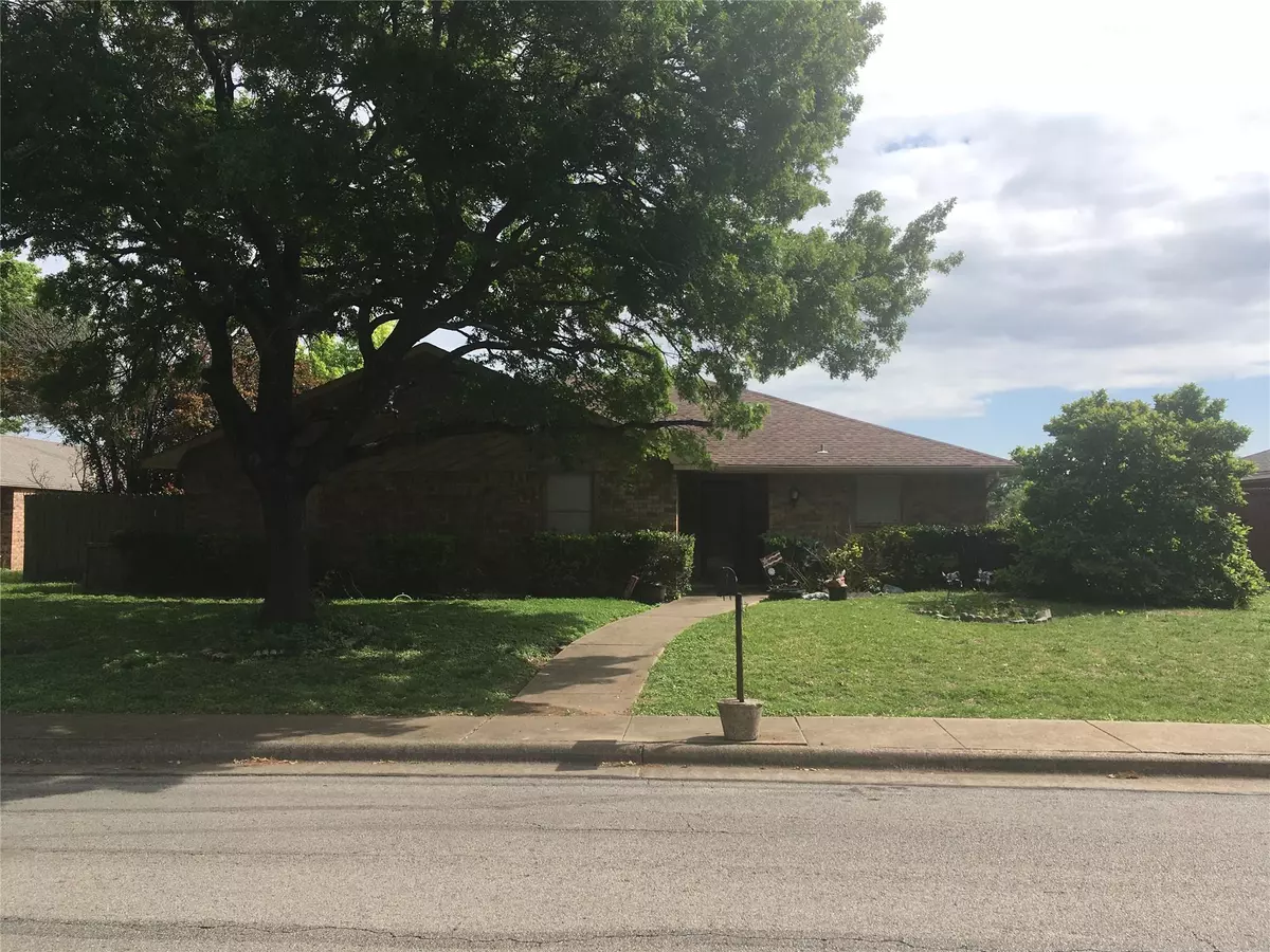 Desoto, TX 75115,630 Ray Avenue