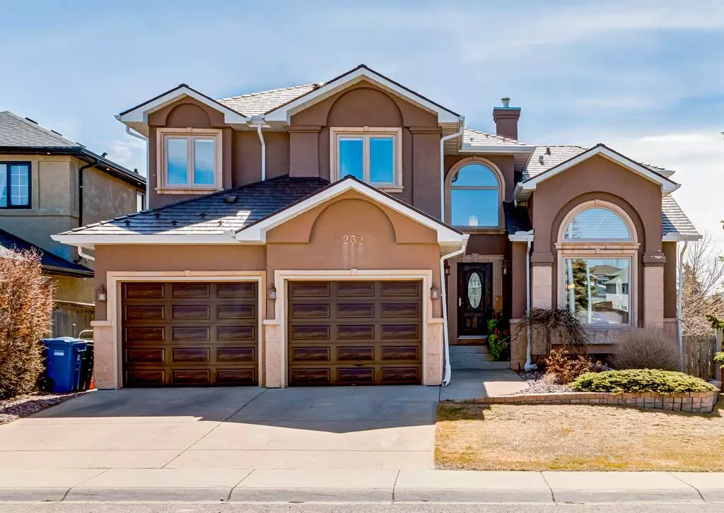 Calgary, AB T3G 3Y6,232 Arbour Glen Close NW