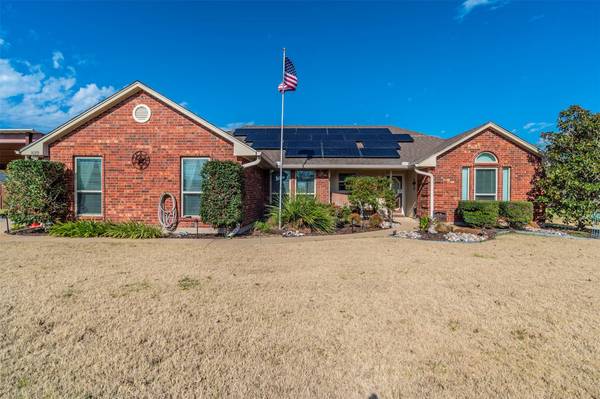 1099 Pierce Road, Red Oak, TX 75154