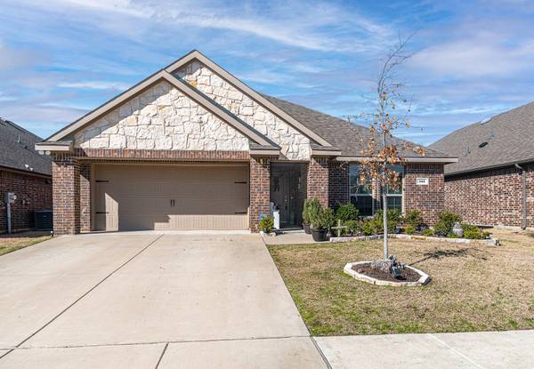 253 Stevenson Landing, Royse City, TX 75189