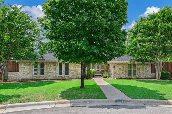 609 Lake Ridge Drive, Allen, TX 75002