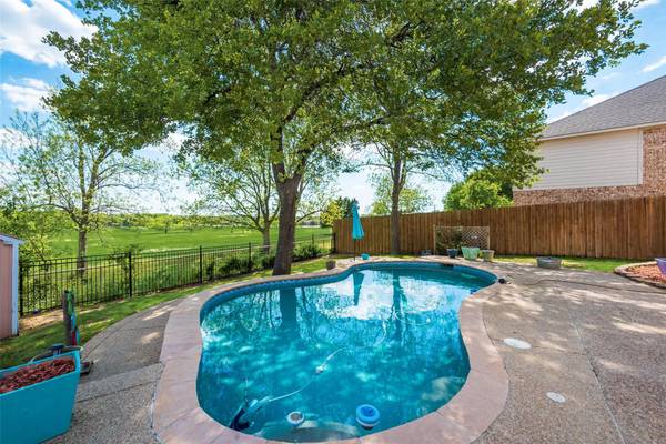 3012 Lighthouse Drive, Denton, TX 76210