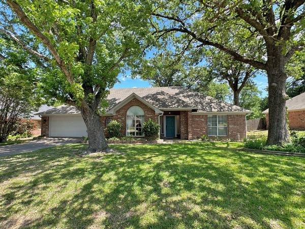 117 Stone Briar N, Sulphur Springs, TX 75482