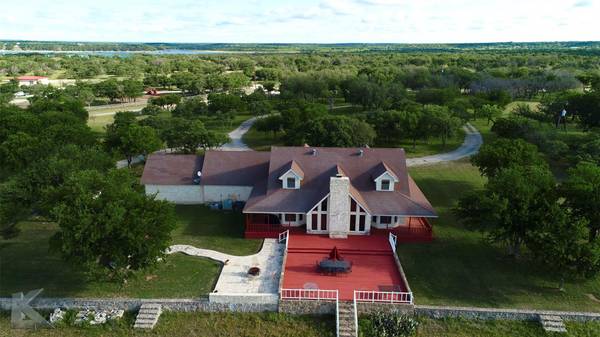 2009 Deepwater Road, Brownwood, TX 76801