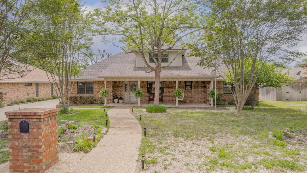 3303 Shady Cove Circle, Tyler, TX 75707