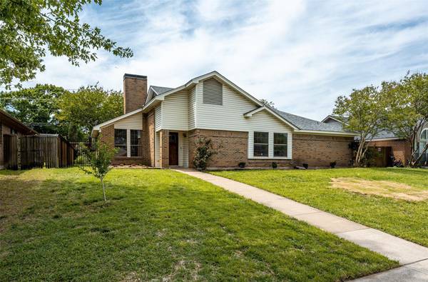 1315 Elk Grove Drive, Richardson, TX 75081