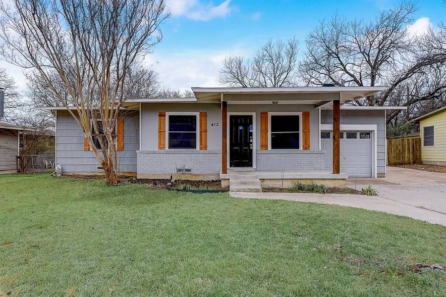 412 Hillcrest Drive, Arlington, TX 76010