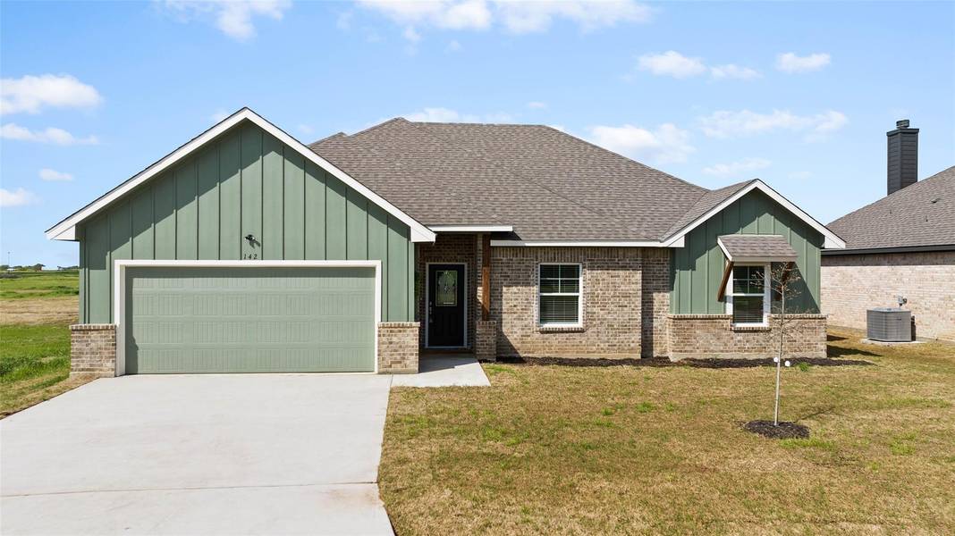 142 Panther Loop, Mabank, TX 75147