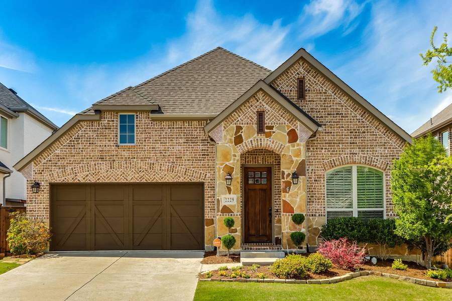 2229 Wimberly Way, Carrollton, TX 75010