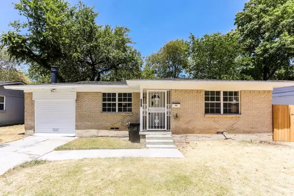 1411 Longview Street, Mesquite, TX 75149