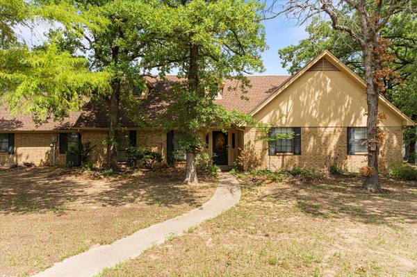 310 Kruger Road, Krugerville, TX 76227