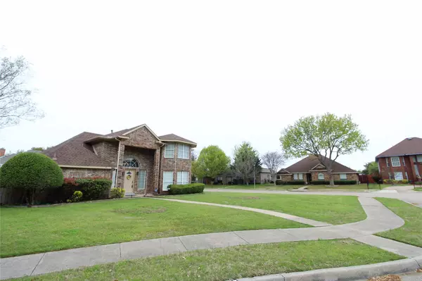 Rowlett, TX 75088,8002 Wayne Circle