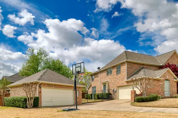 Southlake, TX 76092,901 Bristol Court