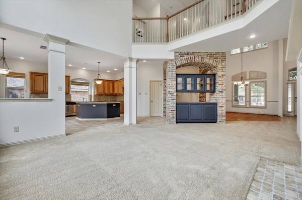 937 Water Oak Drive, Grapevine, TX 76051