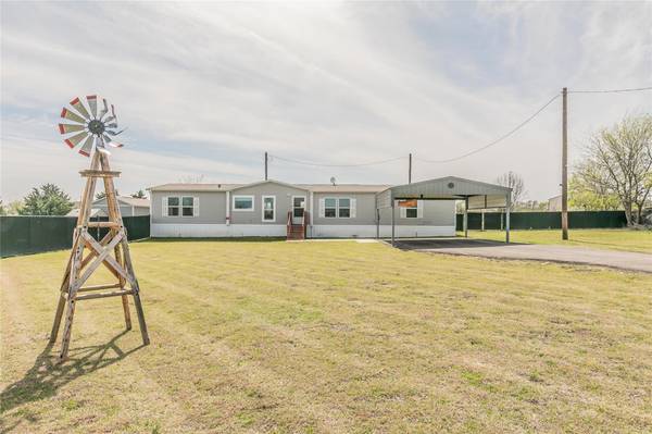 124 PRIVATE ROAD 4909, Haslet, TX 76052