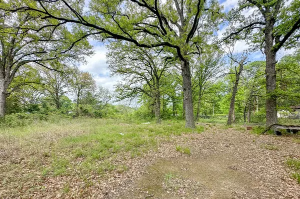 Mabank, TX 75156,145 Oak Trail Drive