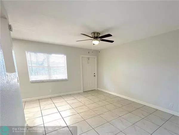 Wilton Manors, FL 33334,2607 NE 8th Ave  #26