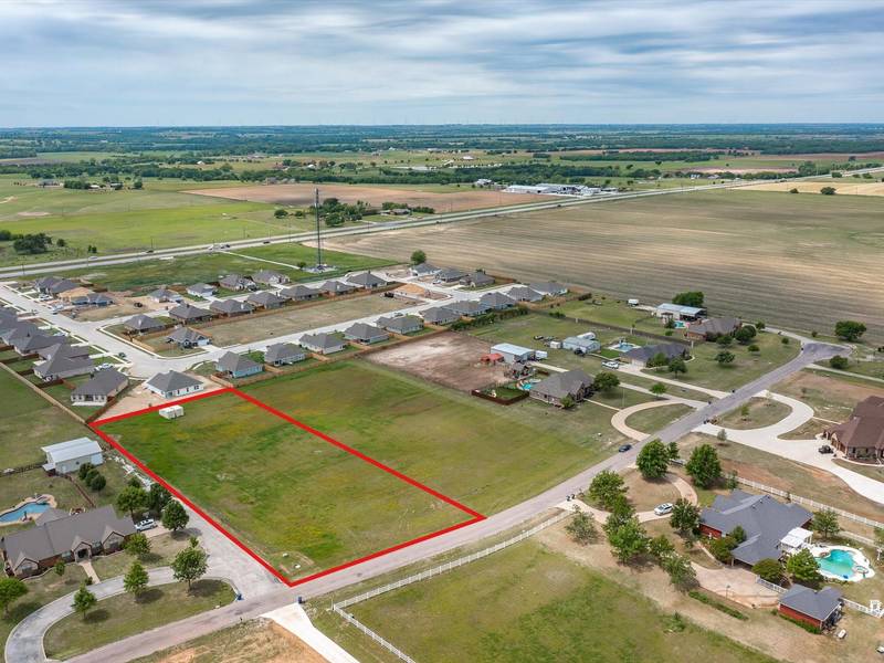 136 County Road 466, Lindsay, TX 76252